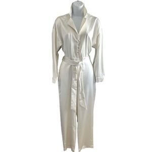 ZARA Elegant And Classic Minimalist Jumpsuit Color Ivory Satins Fabrics Size S.